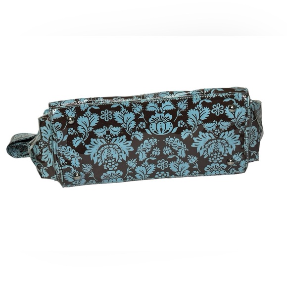 Kalencom New Orleans Toile Chocolate/Blue Adjustable Strap Diaper Bag - Picture 4 of 11